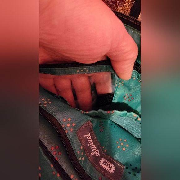 LUG Swivel Floral Print Organizational Compact Crossbody - Picture 10 of 10